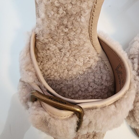 Brand new! COACH Cream Shearling Buckle Mule Heel - Picture 9 of 9